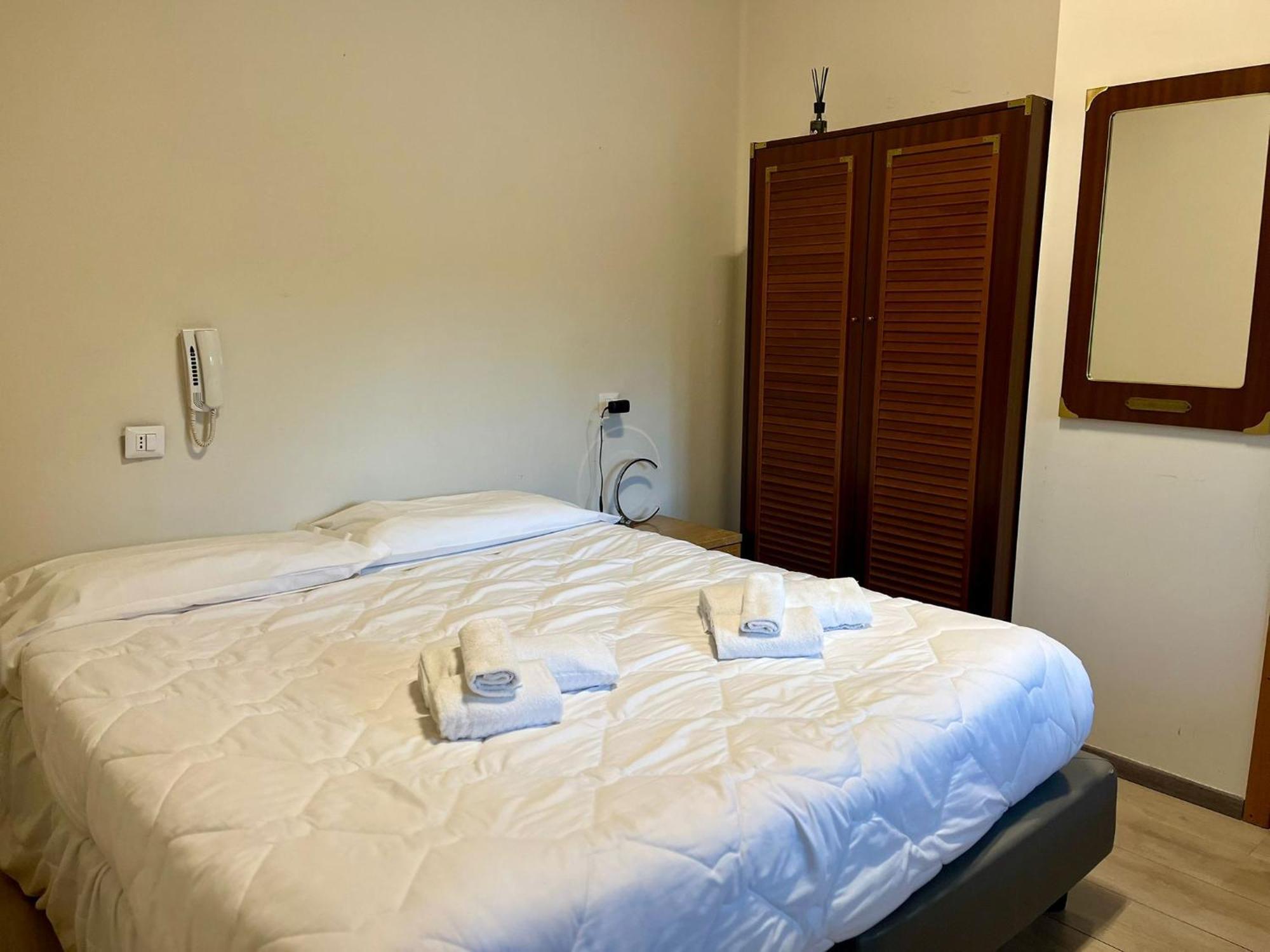 Benaco Bee Free Hotel Peschiera del Garda