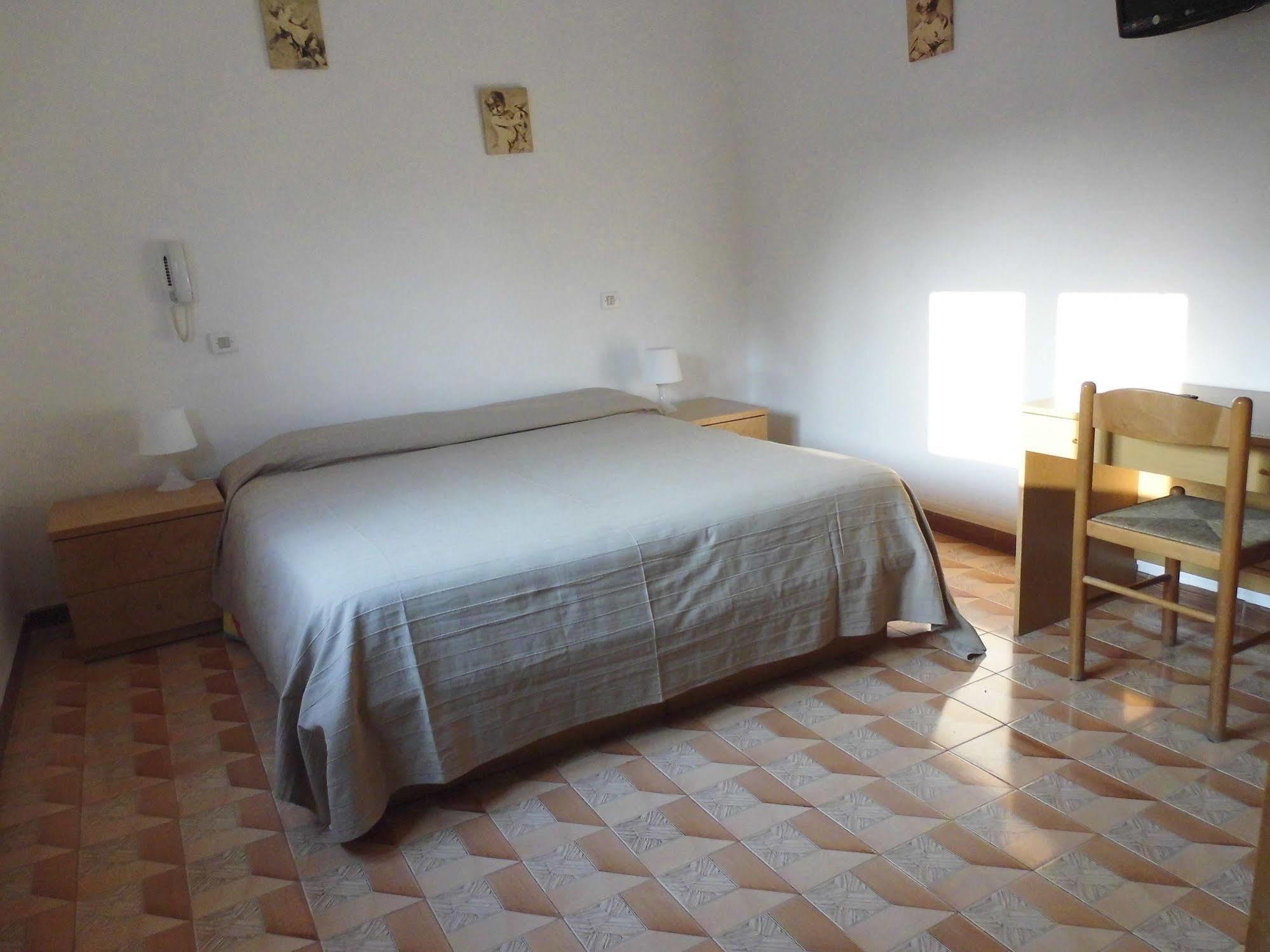 Hotel Benaco Bee Free Peschiera del Garda