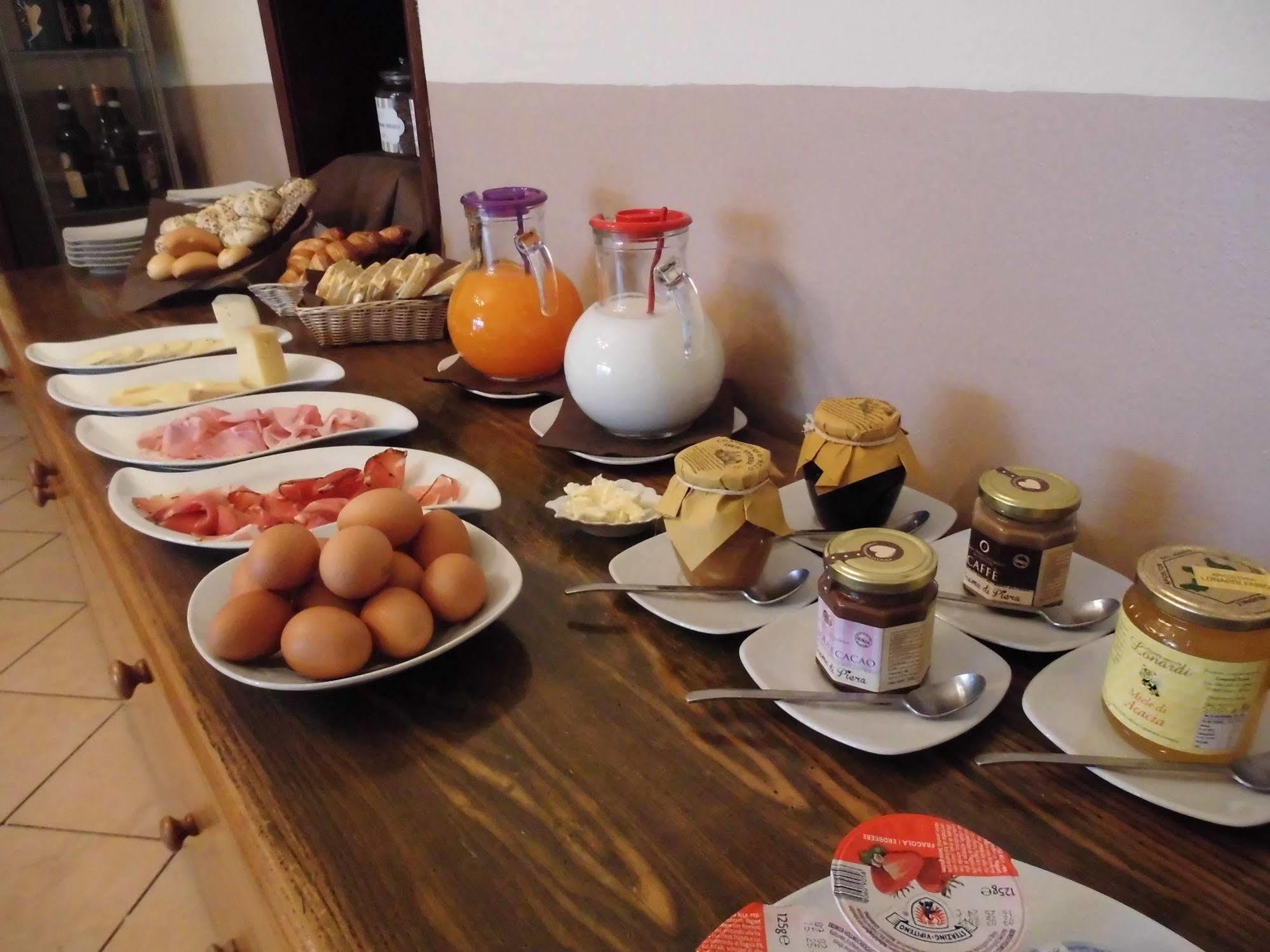 Benaco Bee Free Hotel 2*